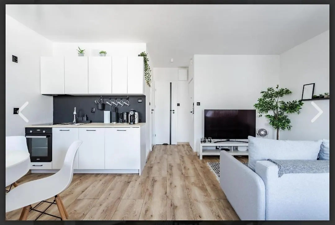 D'Ali Apartamenty Daleka Poznań Apartman